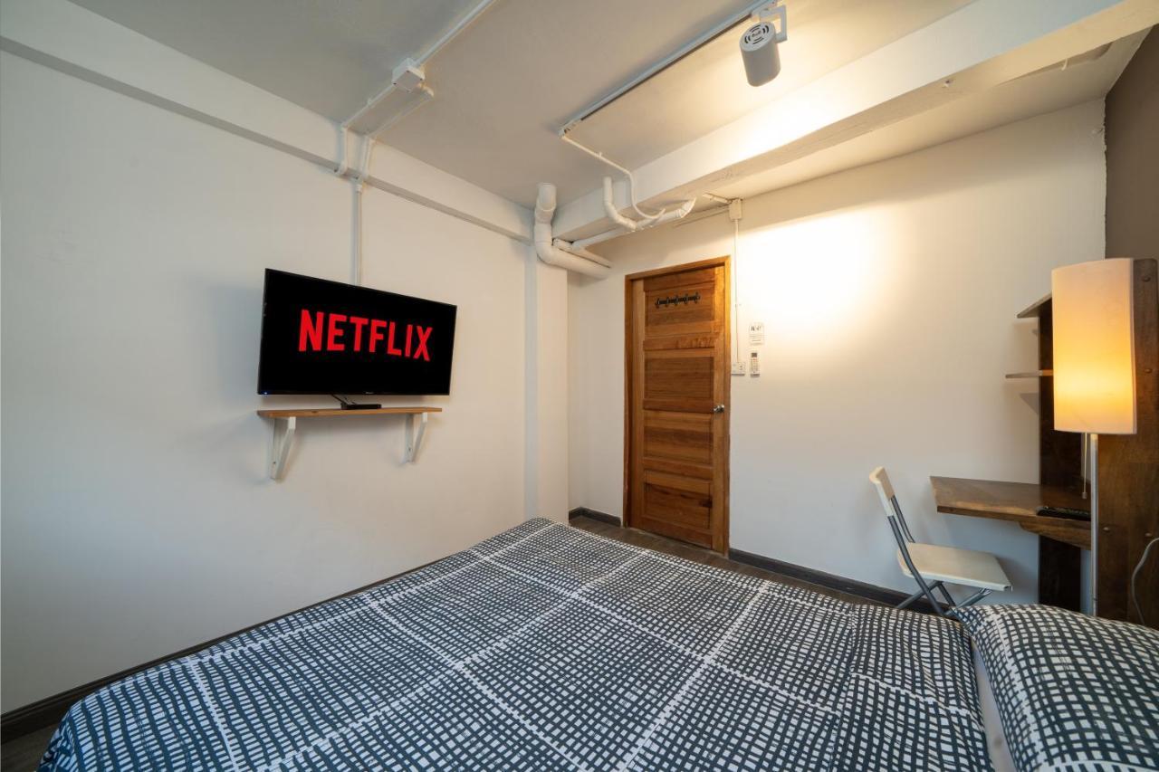 Oh Bangkok Hostel - Khaosan Ngoại thất bức ảnh